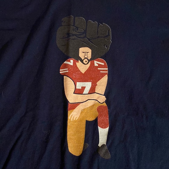 COLIN KAEPERNICK Kneeling Protest Shirt - San Francisco 49ers - Large - Picture 3 of 5